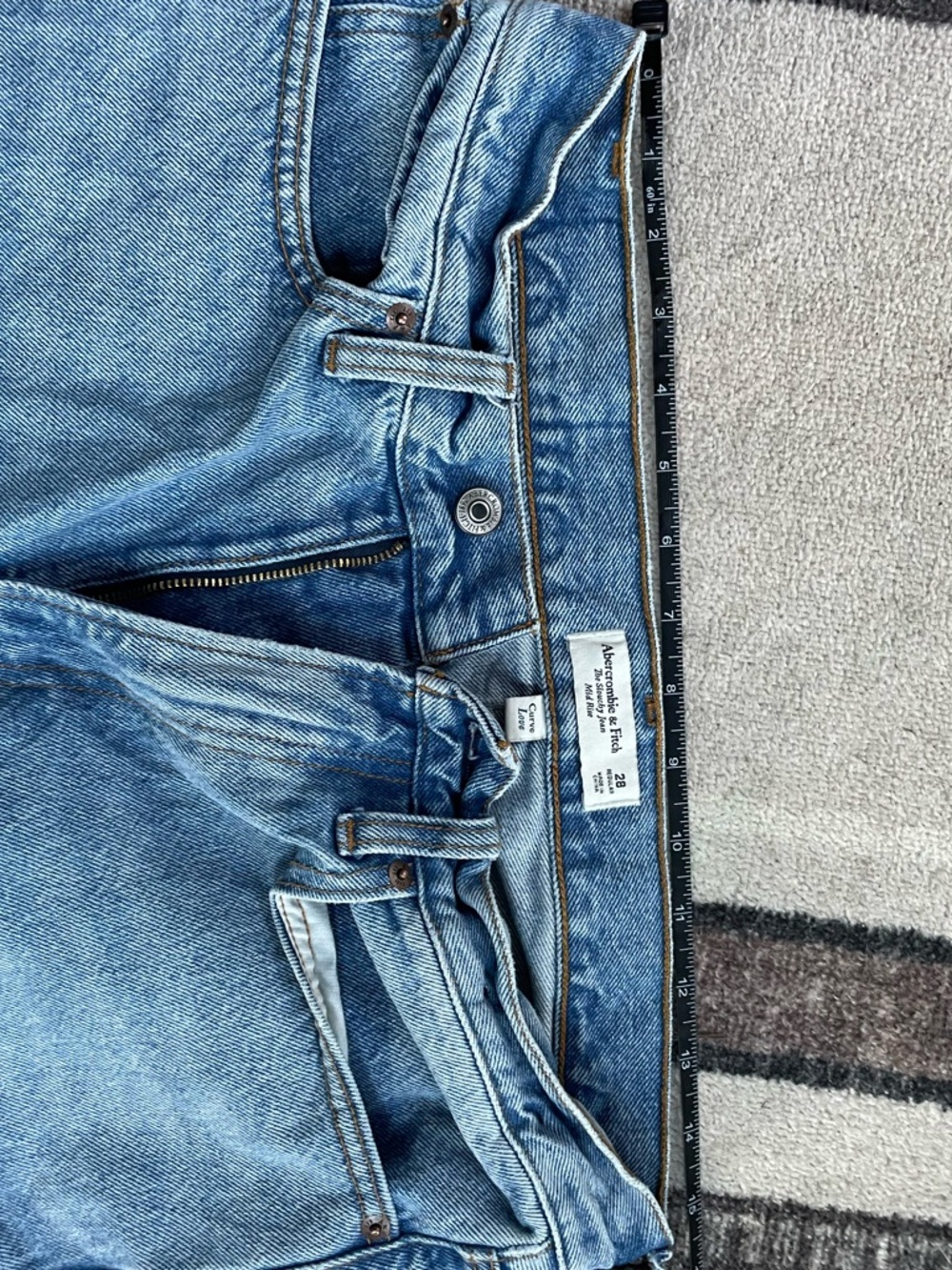 Abercrombie midrise slouchy jeans curve love - Picture 2 of 6